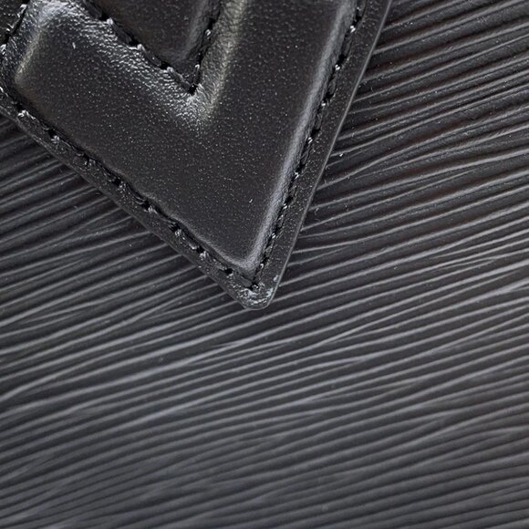 LOUIS VUITTON Varenne EW Epi Leather/Monogram Noir M11791 - Picture 9 of 14
